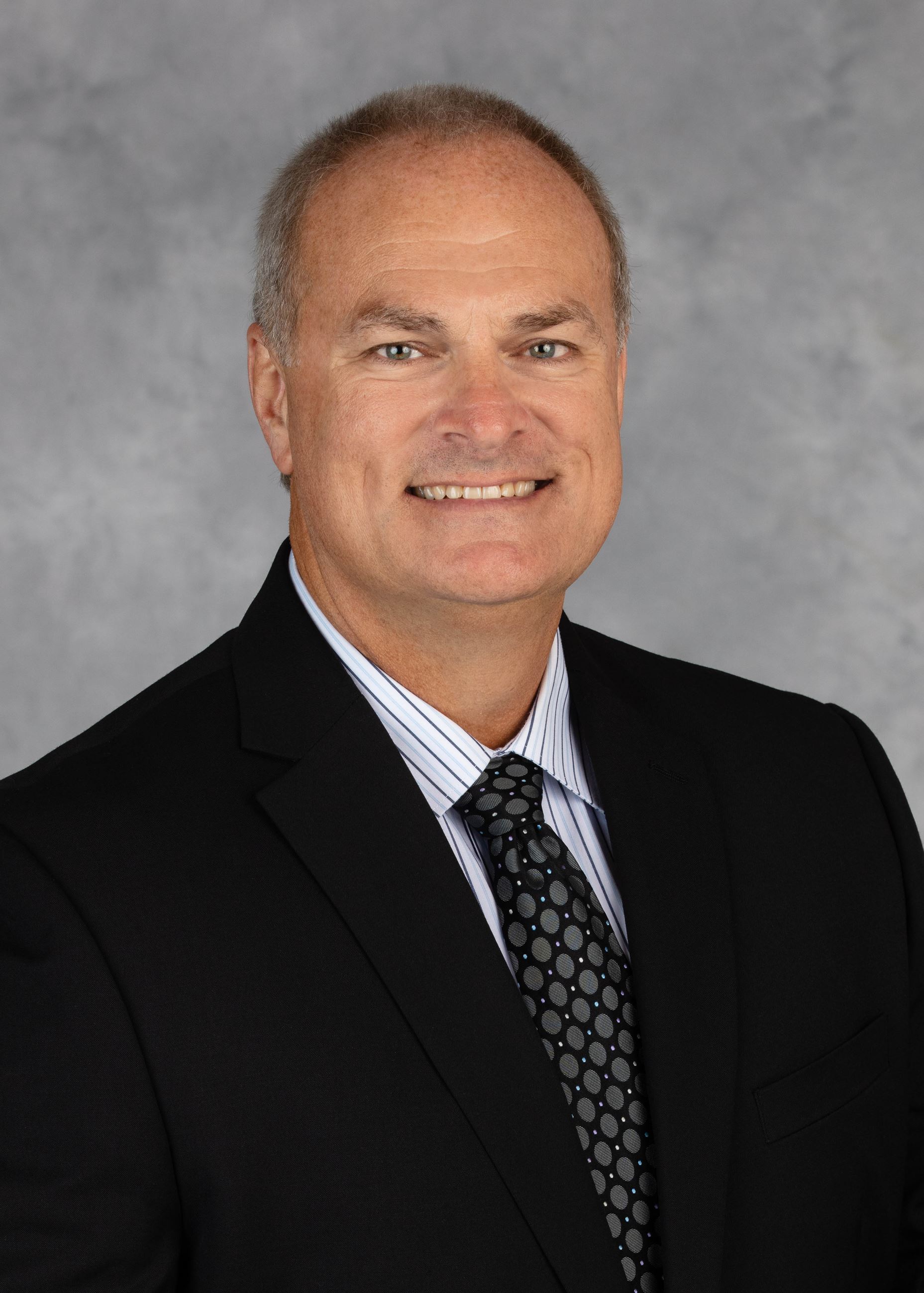 Bob Miracle, Deputy Town Manager